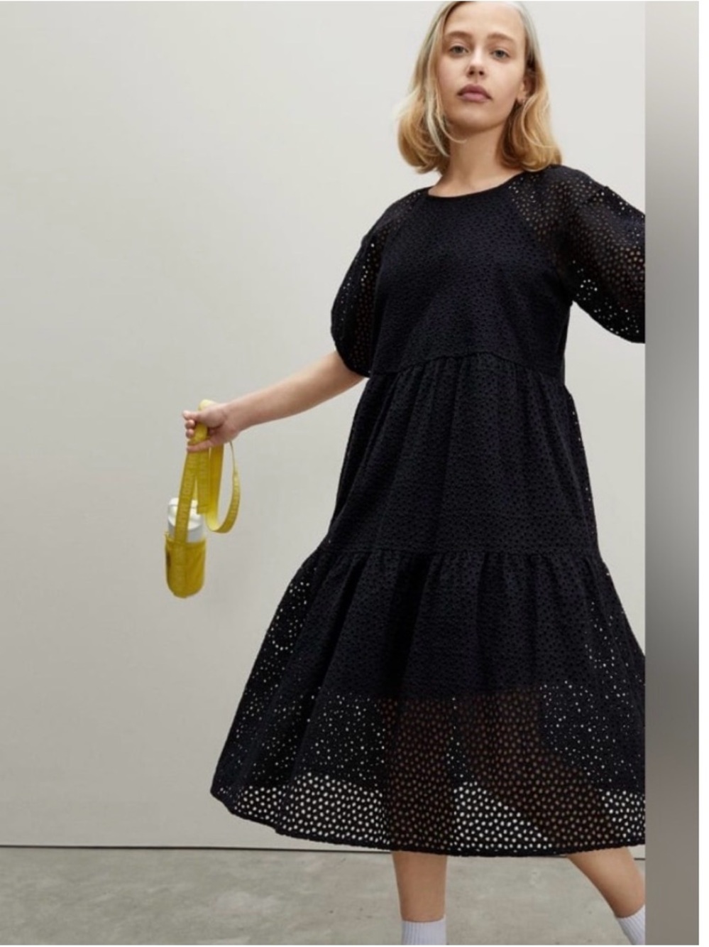 Everlane tiered cotton eyelet dress size Large in black